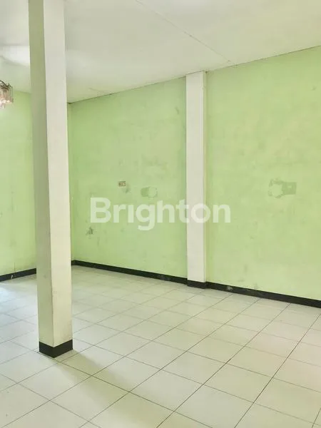 image RUKO DUA LANTAI SIAP PAKAI COCOK UNTUK USAHA ATAU KANTOR DI PINGGIR JALAN RAYA ARTERI SOEKARNO HATTA (5)