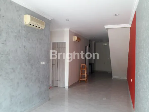 image DIJUAL RUMAH TAMAN PARAHYANGAN (1)