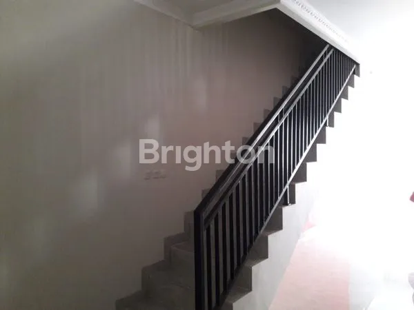 image DIJUAL RUMAH TAMAN PARAHYANGAN (6)