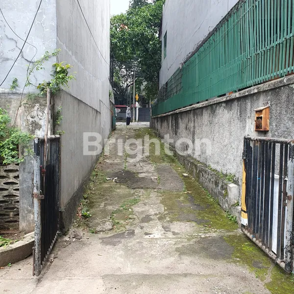image DIJUAL TANAH STRATEGIS DI JL. LAUSER KEBAYORAN BARU JAKARTA SELATAN (2)