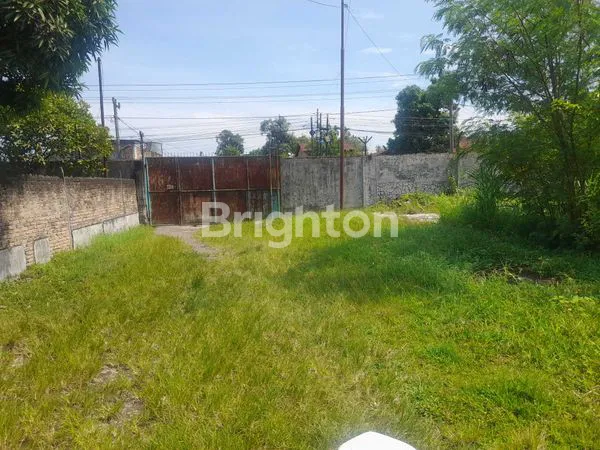 image GUDANG BERIKUT RUMAH PERMANEN (3)