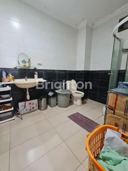 image BABATAN PRATAMA MINIMALIS, FURNISHED, TINGGAL BAWA KOPER (4)
