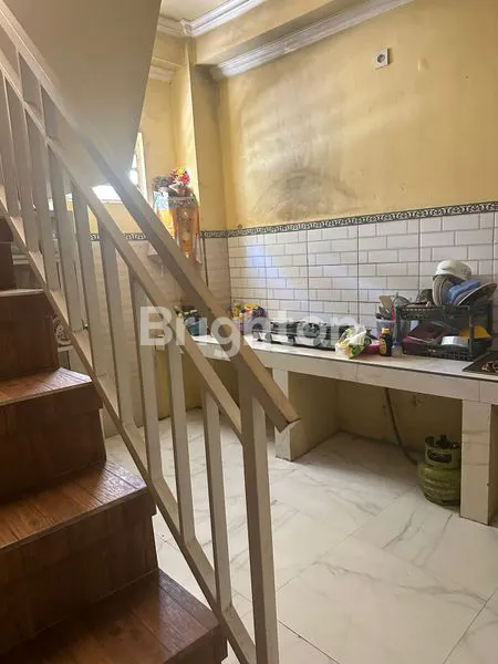 image HUNIAN NYAMAN 3KT DI PEMOGAN, AKSES MUDAH KE FASILITAS KOTA (3)