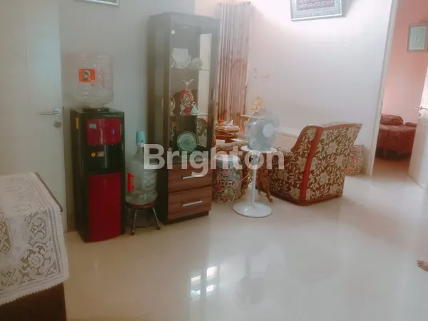 image RUMAH 1 LANTAI DI PERUMAHAN DELTA GARDENIA WARU SIDOARJO, ONE GATE SYSTEM TERAWAT DAN BEBAS BANJIR (3)