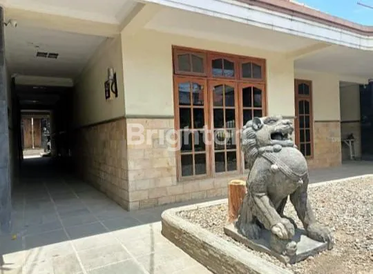 INVESTASI KOST 3 LANTAI 23 KAMAR FULL TERAWAT DI GEDANGAN