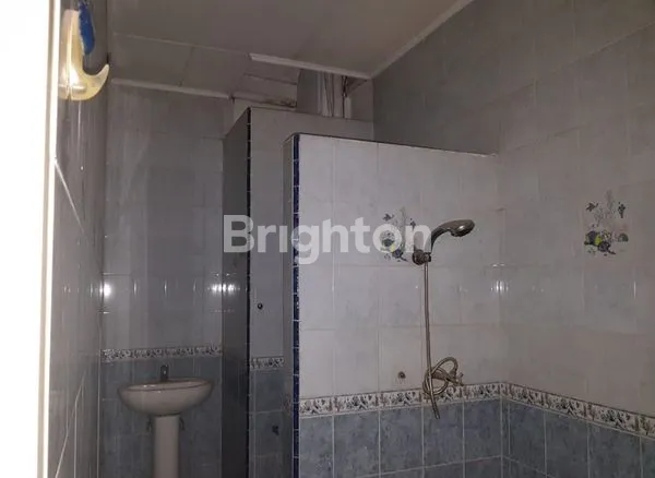 image RUMAH 4 LANTAI STRATEGIS DI JELAMBAR, SIAP HUNI & USAHA (8)