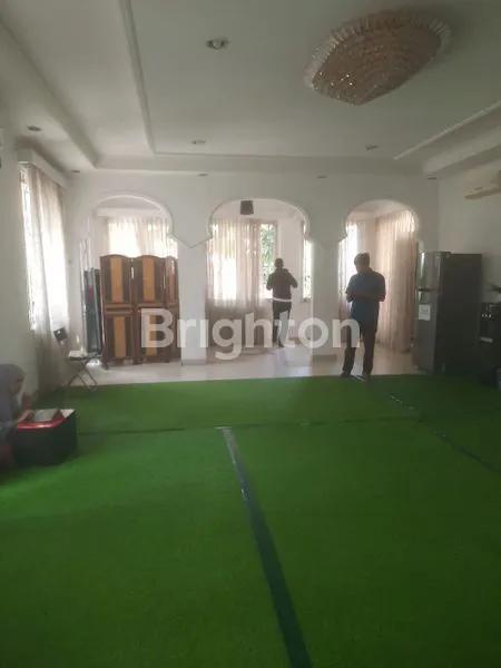 image RUMAH MEWAH DI PESONA KHAYANGAN DEPOK (5)