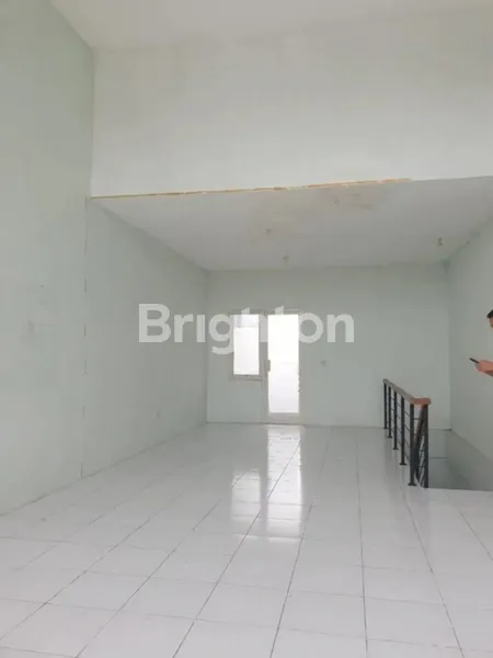 image RUKO BUKIT PALMA CITRALAND LOKASI STRATEGIS COCOK UNTUK KANTOR ATAU MINIMARKET (6)