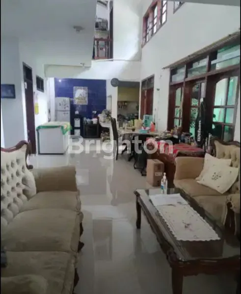 image DI JUAL RUMAH TERAWAT SIAP HUNI (3)