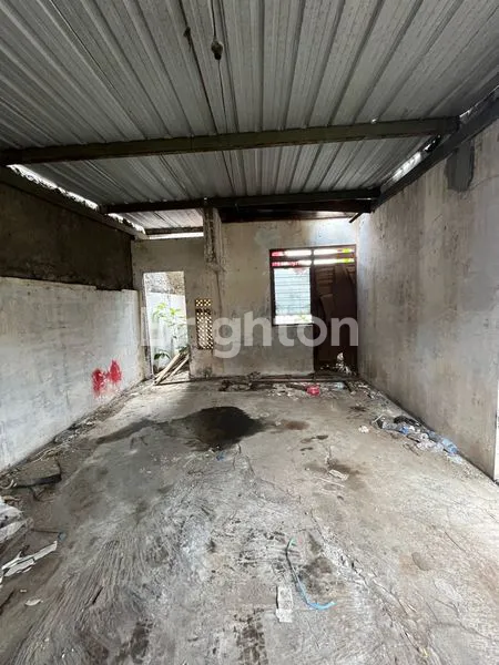 image RUMAH HITUNG TANAH STRATEGIS FAJAR INDAH SOLO (1)