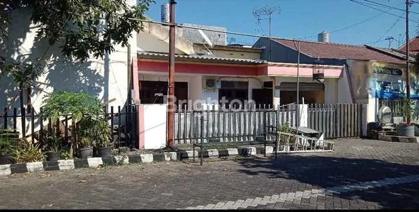 image RUMAH KUTISARI INDAH LOKASI DEKAT KAMPUS PETRA (1)