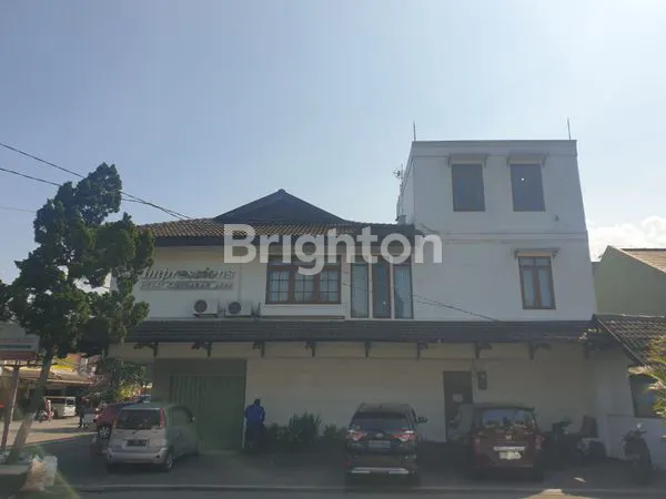 image RUKO HOEK 2 LANTAI STRATEGIS DI KURDI, M. TOHA - PARKIR LUAS (2)