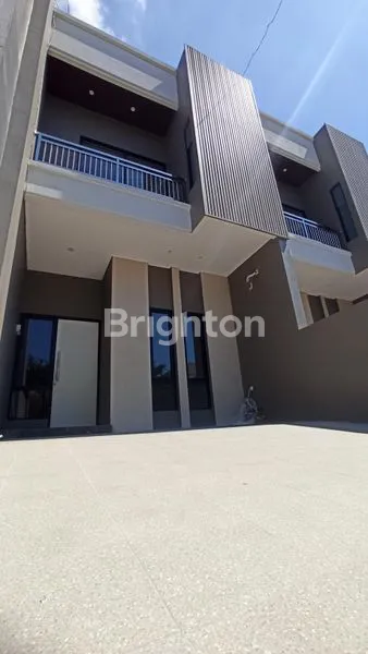 image RUMAH BANGUNNAN BARU DI VILLA KALIJUDAN INDAH SURABAYA, DEKAT PLOSO, KERTAJAYA, DHARMAHUSADA, PAKUWON CITY, GRAND KENJERAN, SUTOREJO, MULYOREJO (3)