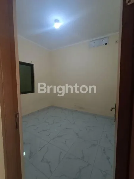 image DIJUAL RUMAH DI HARAPAN INDAH 1 (6)