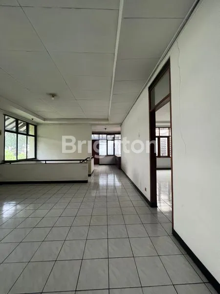 image RUKO 2 LANTAI STRATEGIS DI GARDUJATI, COCOK UNTUK BISNIS & KANTOR (3)