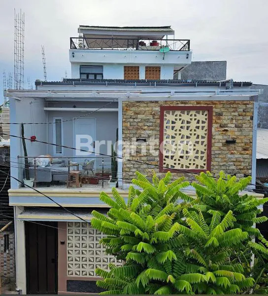 image RUMAH CANTIK + KOSTAN ADA ROOFTOP (1)
