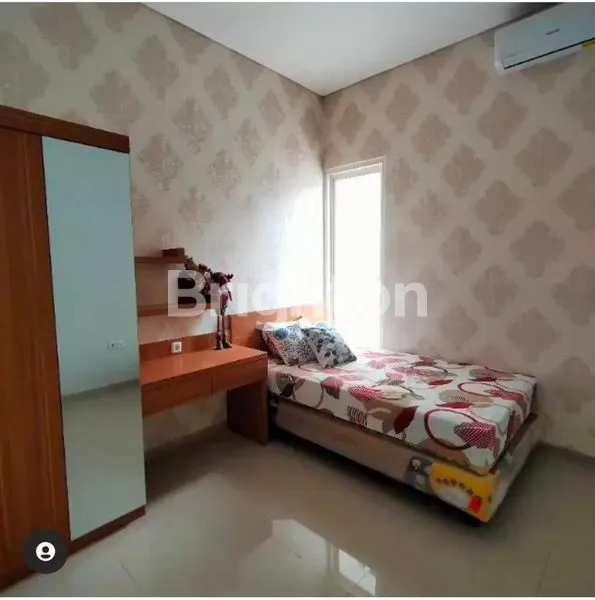 image RUMAH 2 LANTAI BARU GRESS UNDER 2 MILYAR INCLUDE FURNISHED (2)