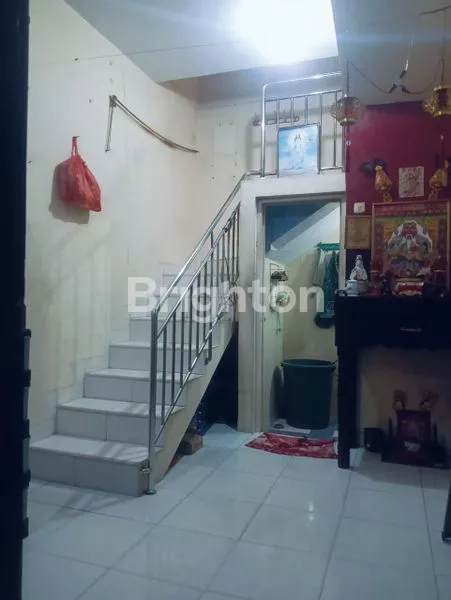 image RUMAH MUNGIL 2 LANTAI STRATEGIS DI TELUK GONG, JAKARTA UTARA (6)