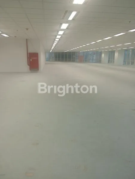 image SPACE AVAILABLE AT BRIPENS  (1)