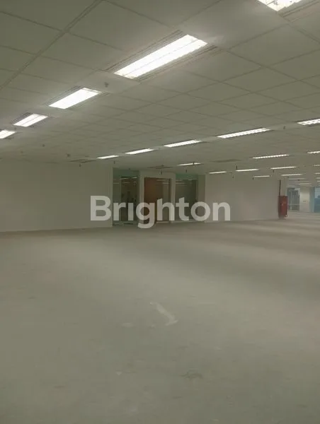 image SPACE AVAILABLE AT BRIPENS  (2)