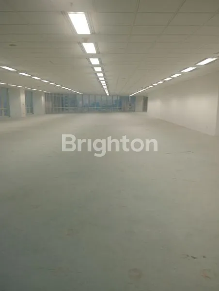 image SPACE AVAILABLE AT BRIPENS  (3)