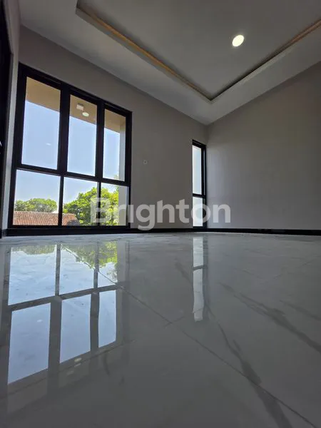 image RUMAH 2 LANTAI SIAP HUNI AREA UNNES GUNUNGPATI SEMARANG (1)