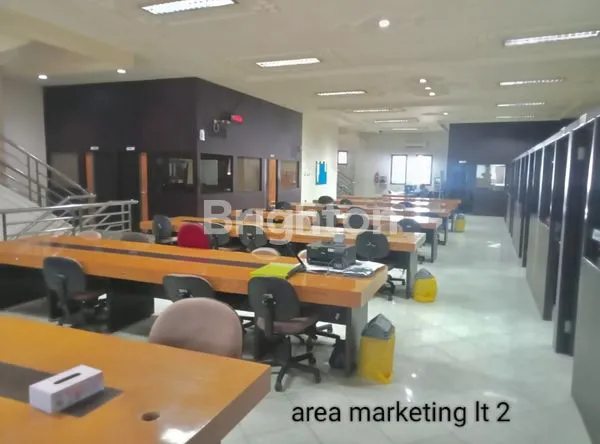 image DISEWAKAN GEDUNG DI JL. RAYA SULAWESI (2)