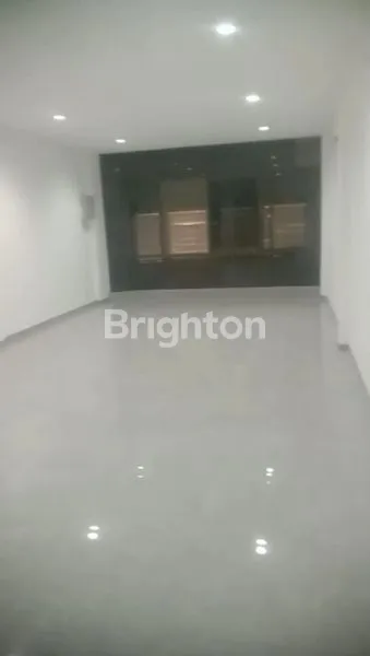 image JUAL/SEWA RUKO JALAN RAYA AMBENGAN, DEKAT BANK BCA , SURABAYA PUSAT (4)