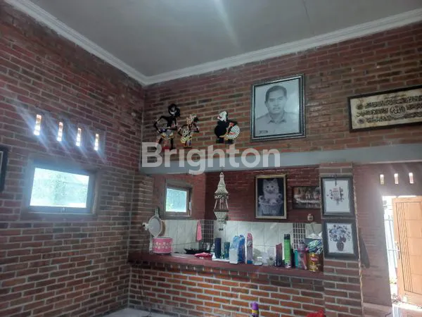 image RUMAH CLASSIC MINIMALIS 1 LANTAI SIAP HUNI KUTOREJO MOJOKERTO  (8)