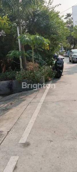 image DIJUAL TANAH    ADA BANGUNAN TUA (2)