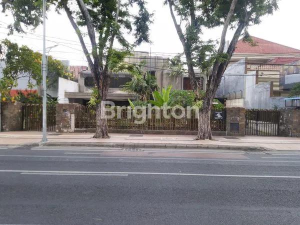 image INVESTASI EMAS! TANAH 1000M² + BANGUNAN 2 LANTAI DI PUSAT KOTA DARMO (3)