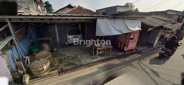 image RUMAH LAMA LOKASI BERKEMBANG PONDOK CABE (6)