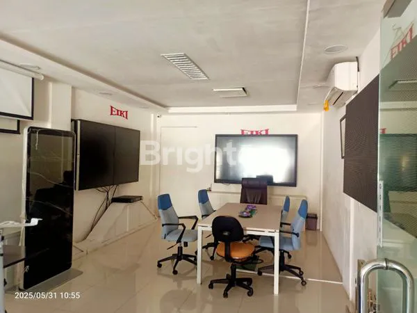 image RUKO SASTRA GRAHA DALAM KOMPLEK RUKO KEBON JERUK JAKARTA BARAT (1)