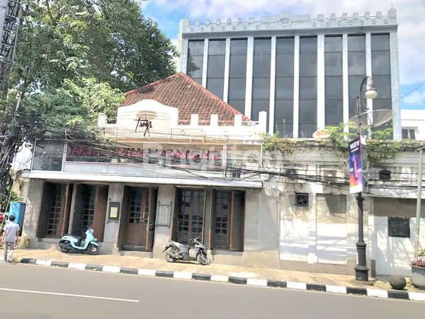 image GEDUNG PREMIUM LB=721, 4 LANTAI & BANGUNAN HERITAGE (GOLONGAN C) (1)
