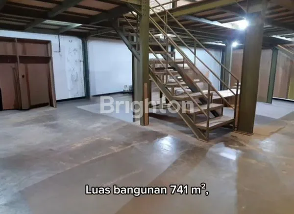 image GUDANG KOMERSIAL 1196M² DI KOTAGEDE, BEBAS BANJIR, SHM LENGKAP (2)