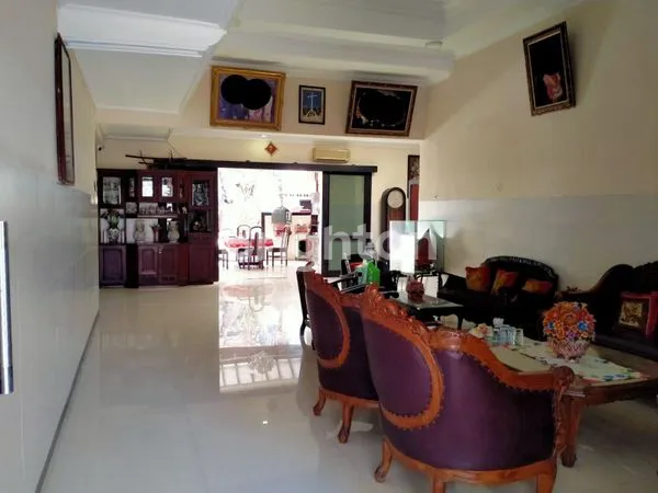 image RUMAH DI TENGAH KOTA STRATEGIS SIRKULASI UDARA BAGUS (4)