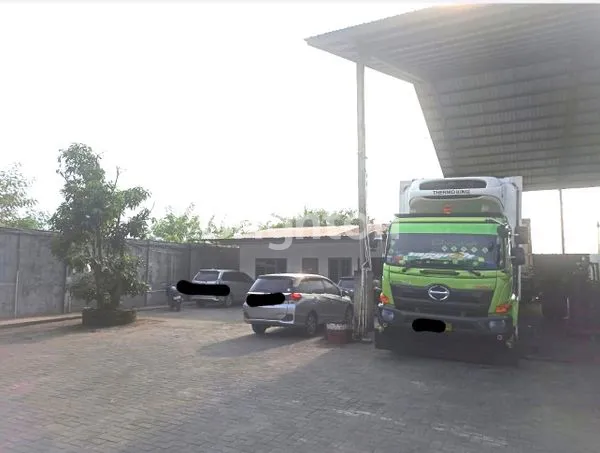 image TANAH & GUDANG SIAP PAKAI  JANGAN LEWATKAN PROPERTI SATU INI MEMBERIKAN KAPASITAS YG BESAR & LENGKAP UNTUK MEMENUHI KEBUTUHAN & MENGAKOMODASI EKSPANSI BISNIS ANDA (5)