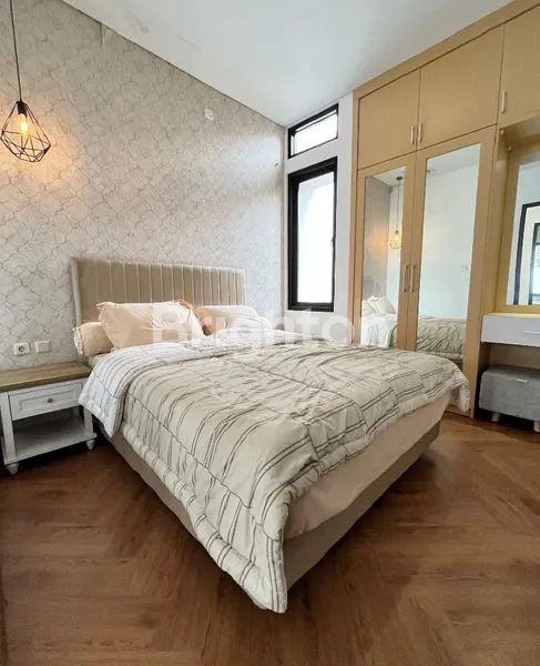 image RUMAH CANTIK HARGA PROMO DI KEMANG PRATAMA BEKASI  (6)