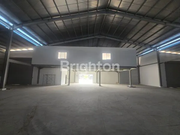 image PABRIK STRATEGIS 1650M² DI KAWASAN INDUSTRI BATAM, HGB 2043 (2)