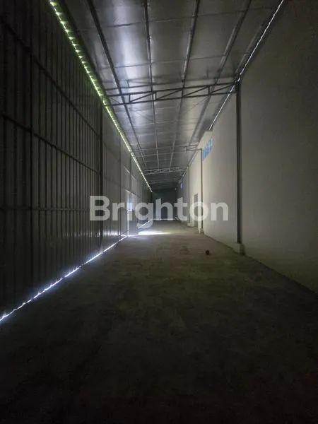 image PABRIK STRATEGIS 1650M² DI KAWASAN INDUSTRI BATAM, HGB 2043 (8)