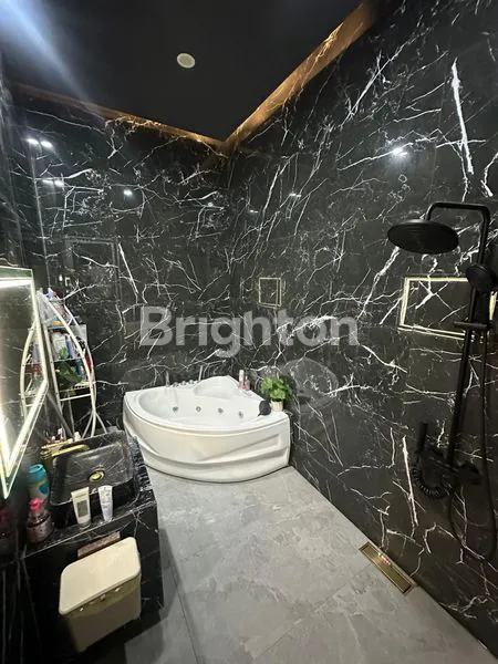 image DIJUAL – RUMAH MEWAH 2 LANTAI DI KOMPLEK BBD  CIMANGGIS DEPOK (8)