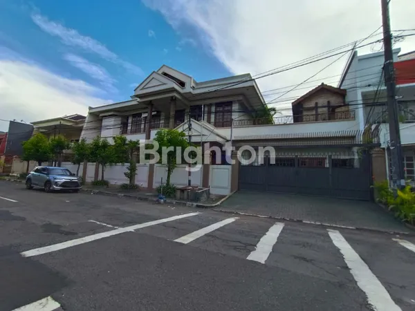 image DIJUAL RUMAH NGINDEN INTAN AREA SUKOLILO DEKAT RAYA MERR RUNGKUT PANJANG JIWO TENGGILIS JEMURSARI SURABAYA (1)