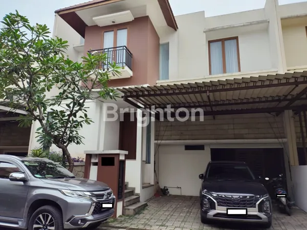 RUMAH NYAMAN DI MUTIARA PEJATEN TOWNHOUSE, 2LT-4KT-4KM-SHM. SIAP HUNI, AKESES MUDAH KE PUSAT AKTIVITAS JAKARTA SELATAN