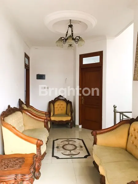 image HUNIAN EKSKLUSIF 10KT FULL FURNISHED DI RAGUNAN, AKSES PREMIUM (2)