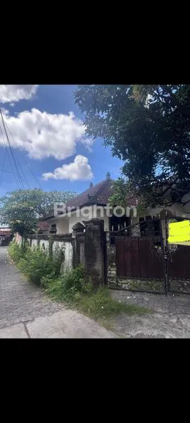 image RUMAH LUAS 232M² DI JL. BATANG HARI DENPASAR BARAT, 4KT (2)