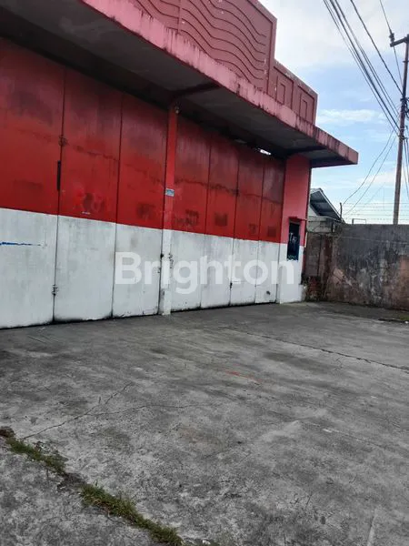 image GUDANG STRATEGIS 700M² DI JALAN MT. HARYONO, LT 2800M² (4)