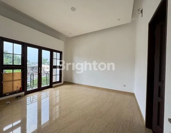 image RUMAH TERTATA INDAH STRATEGIS DURENSAWIT PONDOKBAMBU (4)