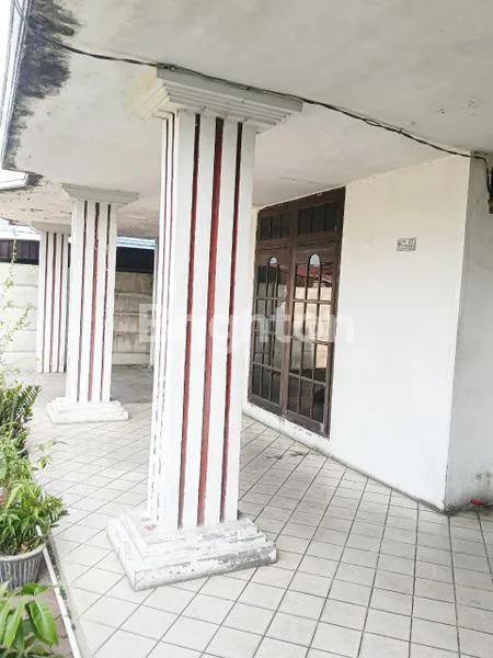 image RUMAH 5 KAMAR TENGAH KOTA DI JL. PENGAYOMAN (4)