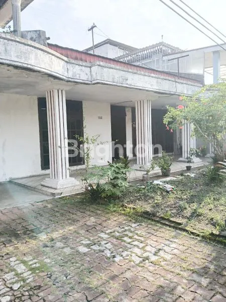 image RUMAH 5 KAMAR TENGAH KOTA DI JL. PENGAYOMAN (3)