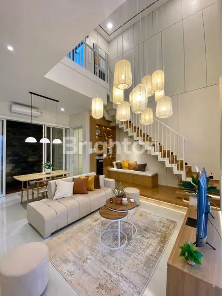 image RUMAH BARU SUKUN KOTA MALANG DESAIN INDUSTRIAL 2 LT FULL FURNISH,INTERIOR & ELEKTRONIK (6)